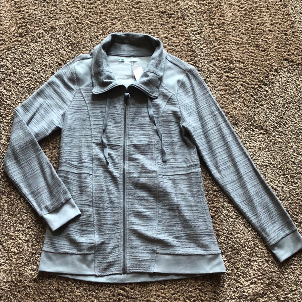 Lightweight textured jacket